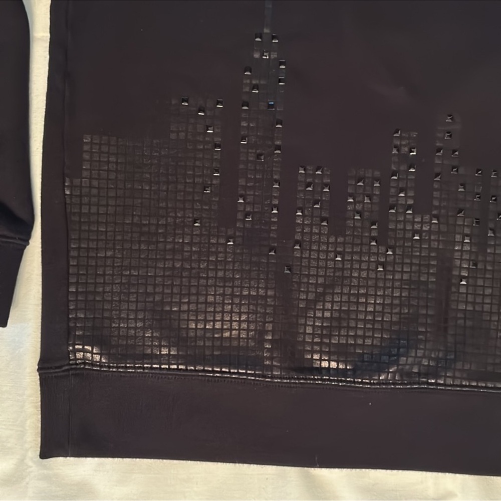 Kate Spade Empire State Building Black Skyline Sweatshirt Size XXS Oversized - Picture 10 of 10